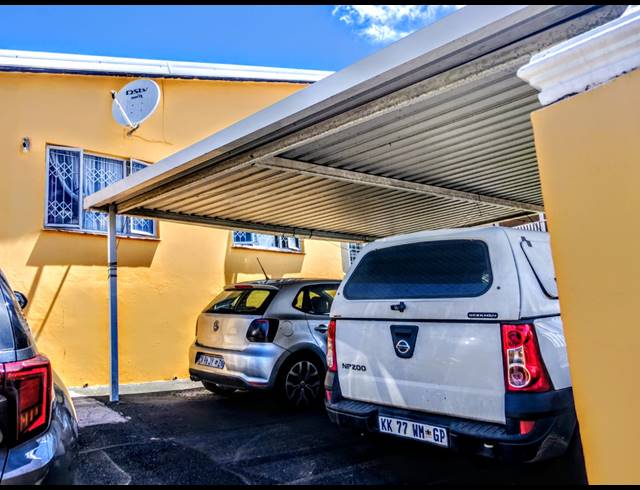 2 BEDROOM HOUSE FOR SALE IN RISECLIFF